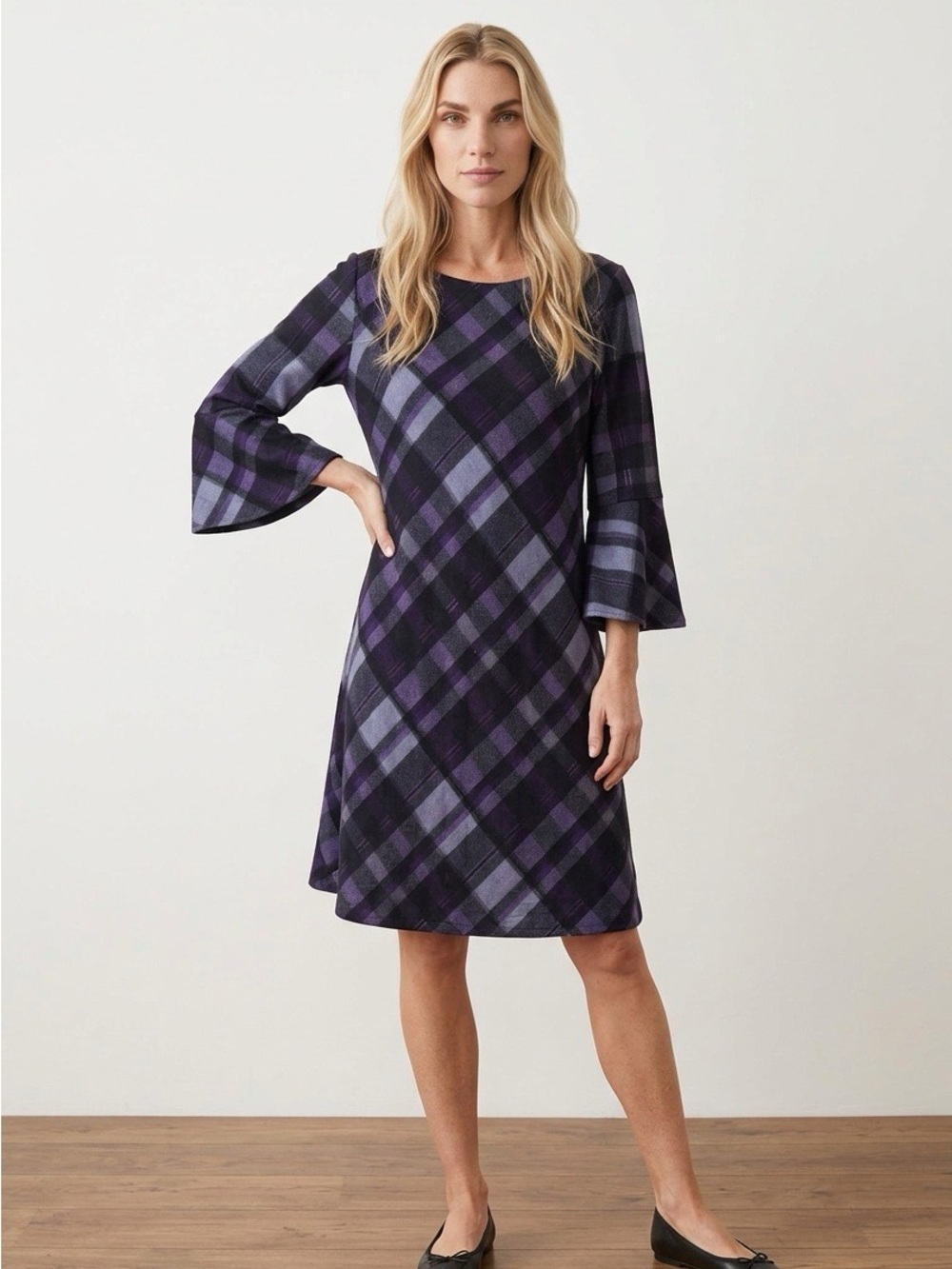 NWT Jessica Howard Black/Purple Women's Bell Sleeve‎ Plaid Shift Dress